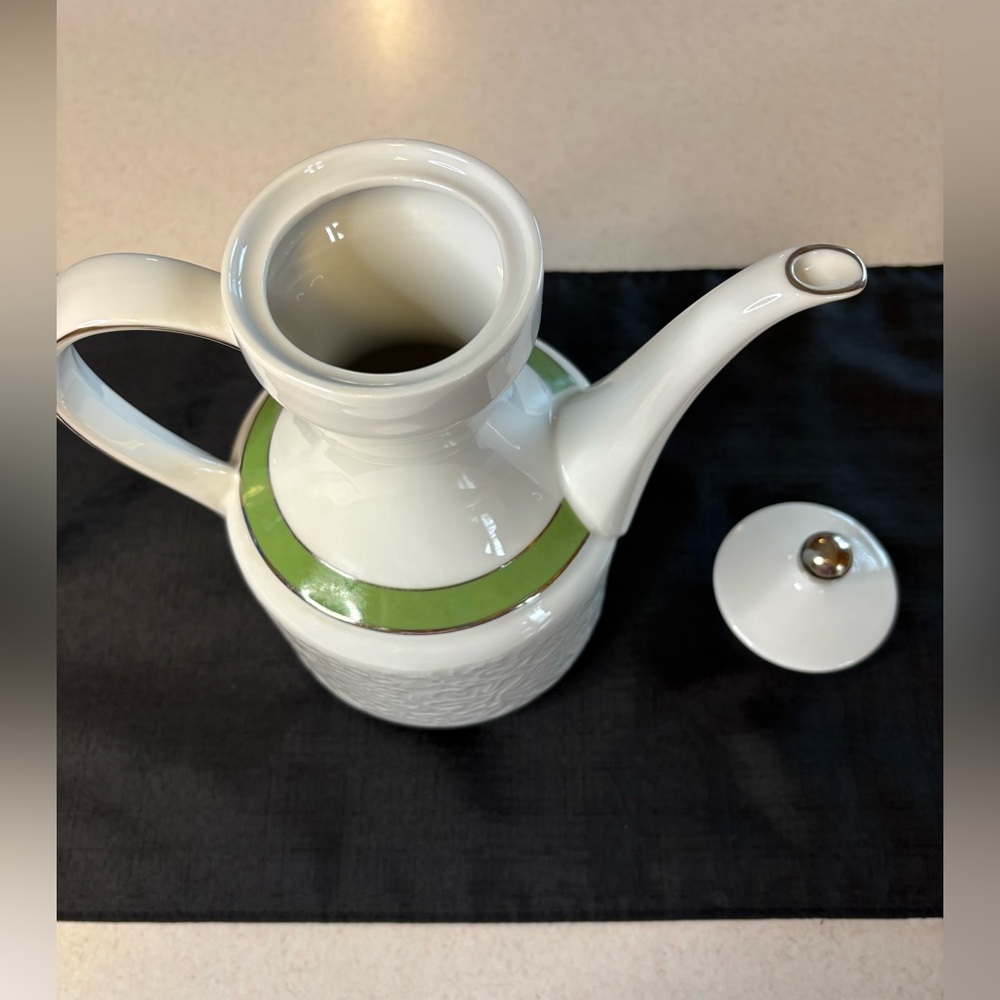 Hutschenreuther Porcelain Coffee Pot - Picture 6 of 9